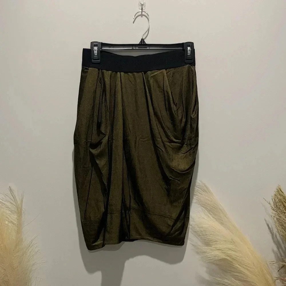 Marc Jacob’s AUTHENTIC skirt